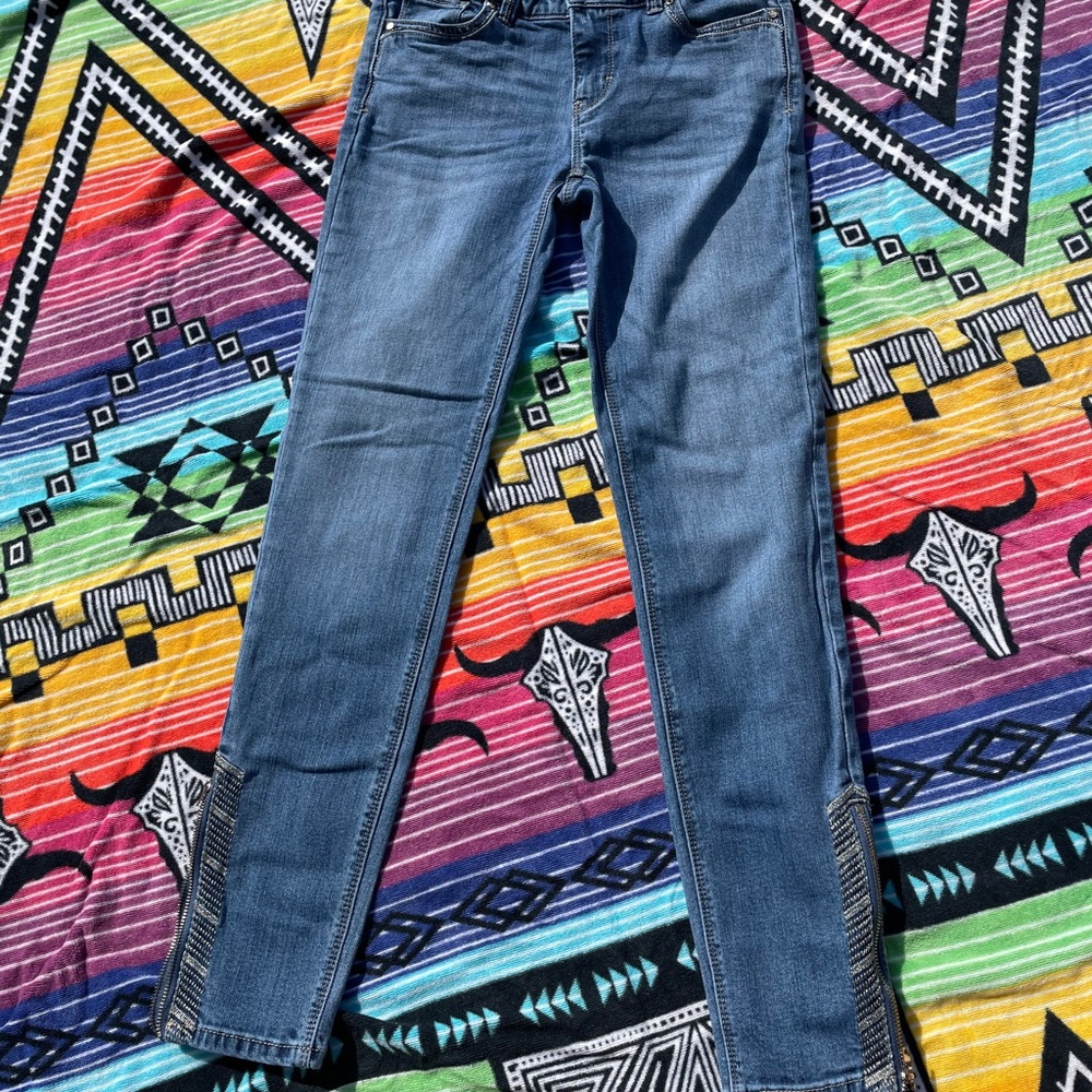 Like NEW! White House Black Market Jeans